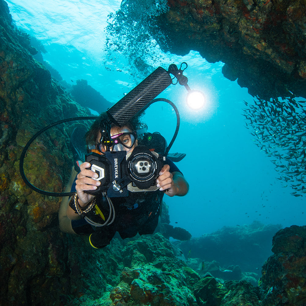SL120 Professional Underwater Video Light